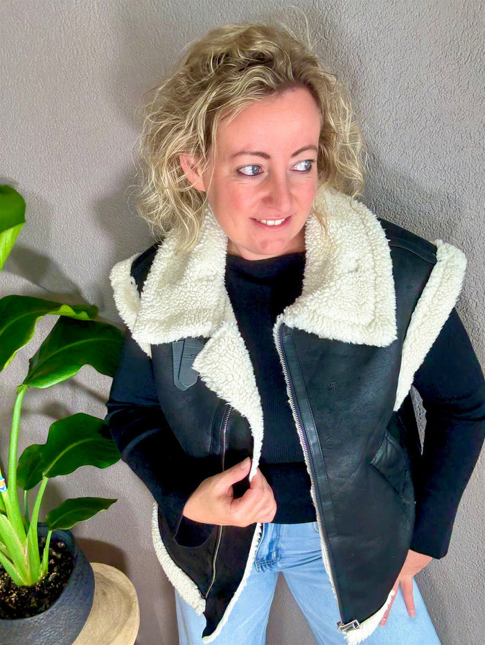 Vest Meghan