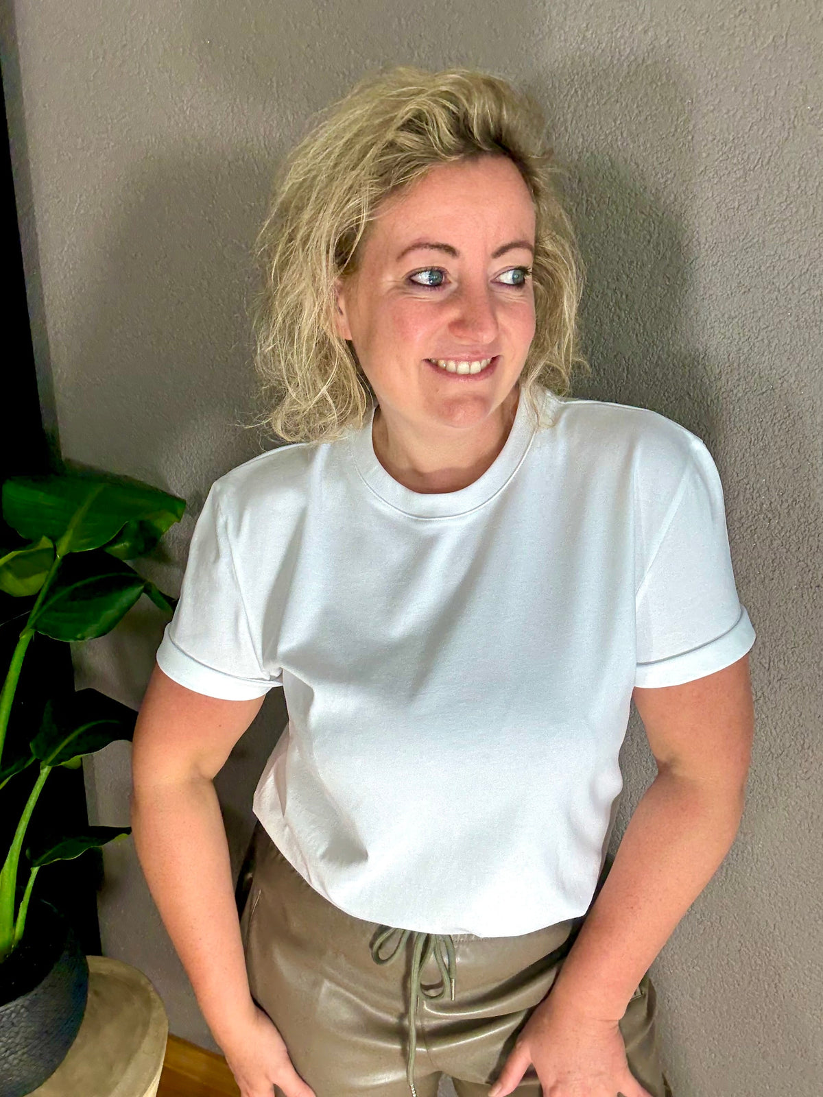 T-Shirt Basic Tee